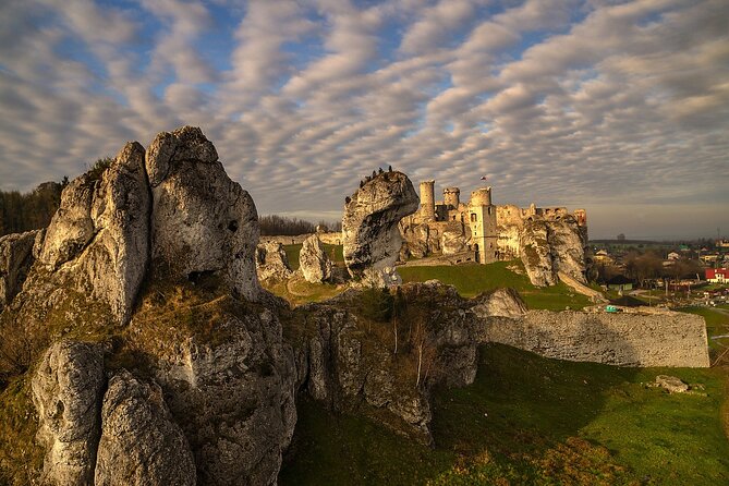 Ojców National Park and Ogrodzieniec Castle Tour from Krakow - Key highlights worth the hype