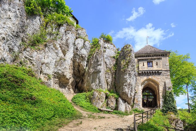 Ojców National Park, private tour from Krakow - How the day flows: castles first, then rock shapes and caves