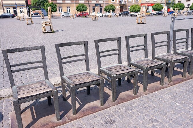 Old Town and Jewish Quarter by Golf Cart + Schindlers Factory Museum Guided Tour - Price and timing: why this package is worth the money