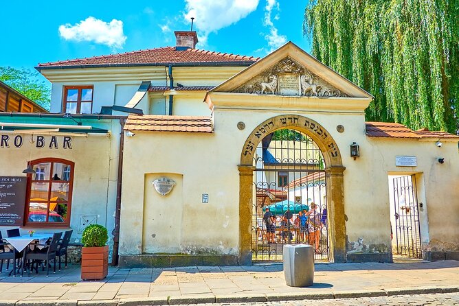 Old Town and Jewish Quarter by Golf Cart + Schindlers Factory Museum Guided Tour - Should you book this Old Town and Jewish Quarter + Schindler’s Factory tour?