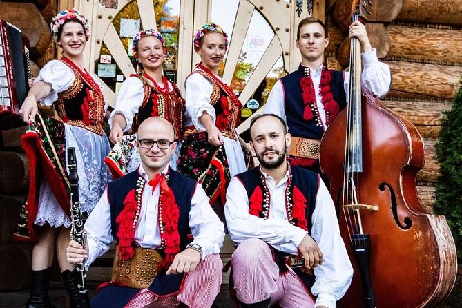 Polish Folk Show and Dinner From Krakow - The Show Schedule: When Performances Happen
