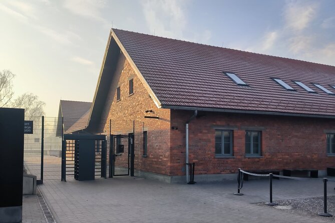 Private Guided Tour to Auschwitz & Birkenau from Krakow - Official museum guides and the hearing problem (what to do about it)