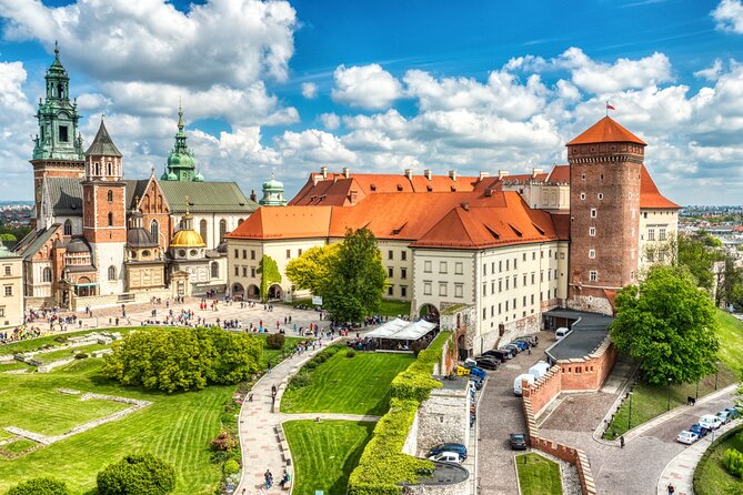 Private Transfer: Krakow Airport to Krakow City Center Vice Versa - Private Means Your Group Only (And Fewer Moving Parts)
