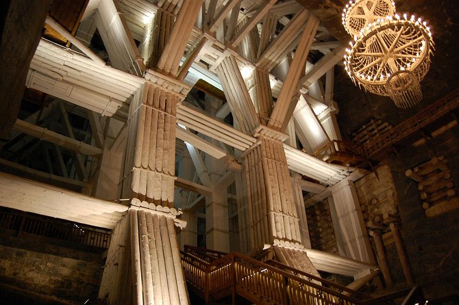 Salt Mine in Wieliczka Guided Tour private chauffeur from Krakow - The 40-minute ride: short, smooth, and actually useful