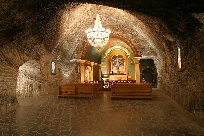 Salt Mine in Wieliczka with private transport, tour from Krakow - Door-to-door value: the private Krakow transport piece