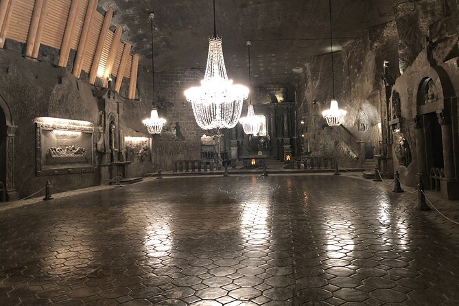 Salt Mine Wieliczka Guided Tour from Kraków with Hotel Pick up - The guided underground highlights (what you’ll actually see)