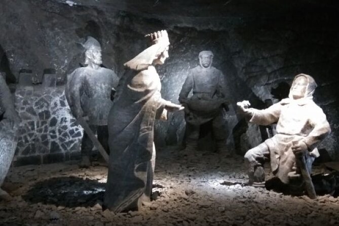 SALT MINE Wieliczka guided tour with Hotel Pickup - Hearing the guide in a group: no headsets is the trade-off