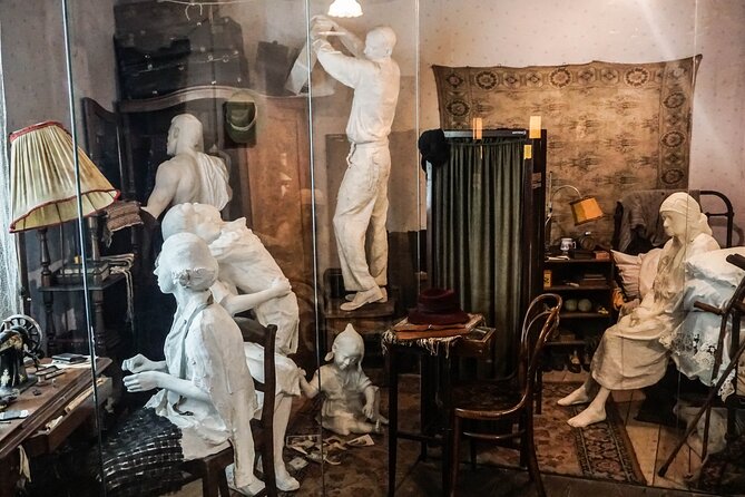 Schindler's Factory Private Guided Tour in English - Fabryka Emalia Oskara Schindlera: artifacts, the list story, and the museum ending