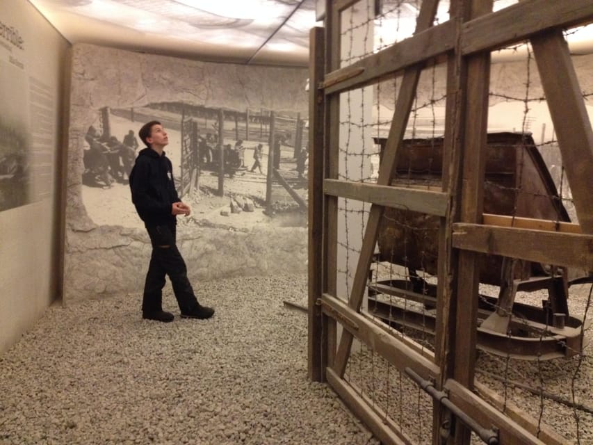 Schindler's List Movie Tour: Historic Sites & Film Location - Time on your feet: pacing, transport, and what 2 to 4 hours really means