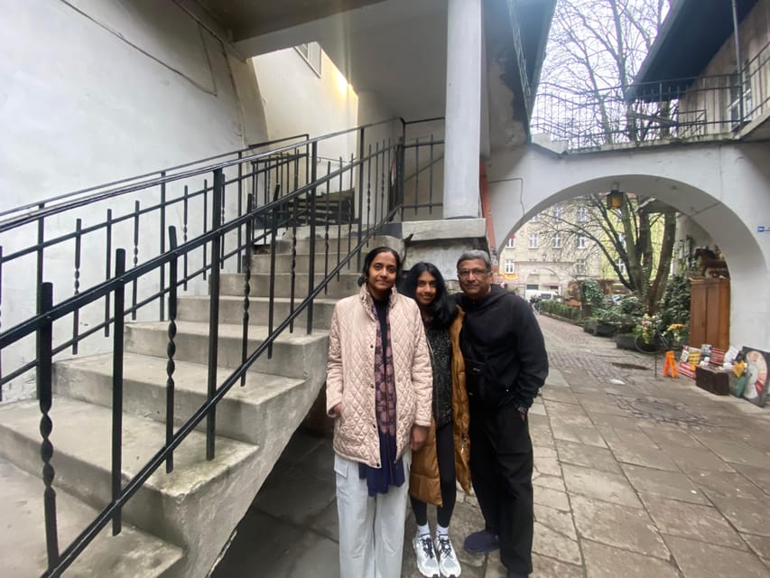 Schindler's List Movie Tour: Historic Sites & Film Location - From ul. Szeroka and the Old Synagogue to Kazimierz street life