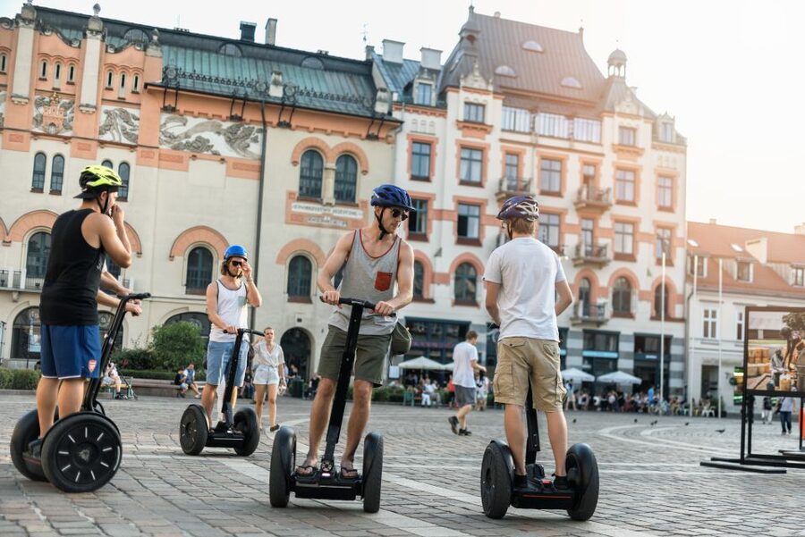 Segway Tour Krakow: Full Tour (Old Town + Jewish Quarter) - Key highlights worth aiming for