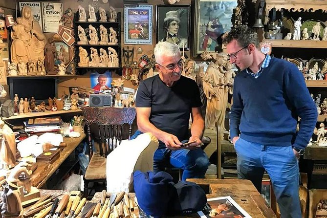 SLOVAKIA PRIVATE TOUR with ZAKOPANE - Zakopane centre in one hour: wooden church, Krupowki Street, and a local market