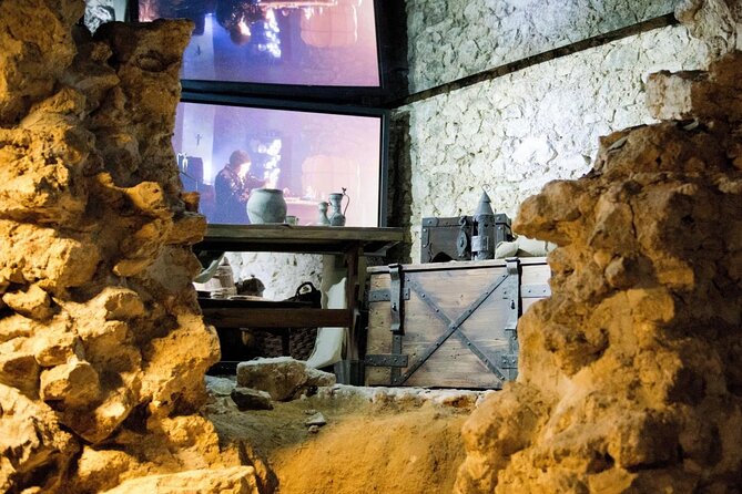 Small-group Rynek Underground Museum Guided Tour in Krakow - Key things that make this tour worth your time