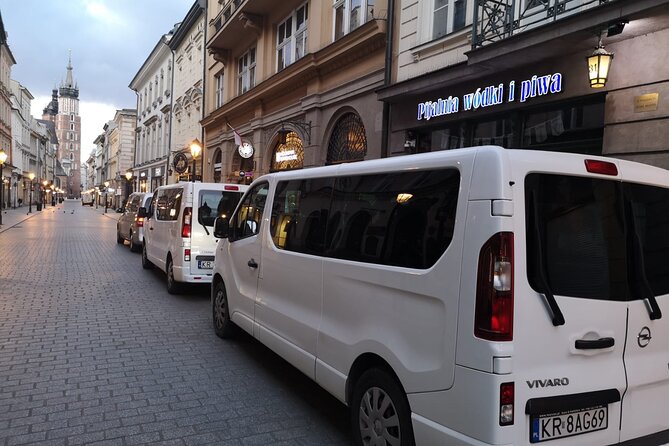 Transfer Krakow Balice Airport - Krakow City - The meet-and-greet human factor (and why it matters)