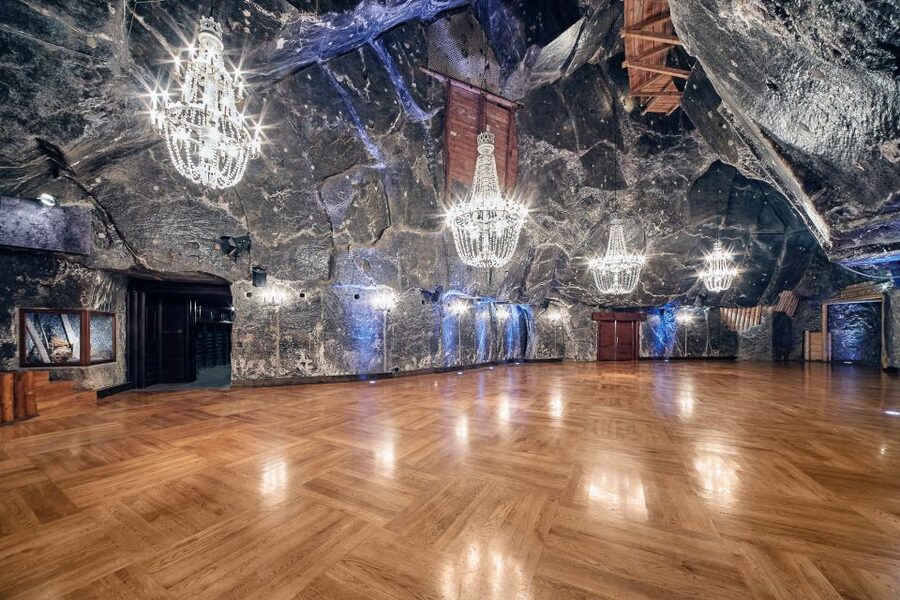 Unesco List; Wieliczka Salt Mine Half-Day Tour from Kraków - 20 chambers: what to look for as you move between rooms