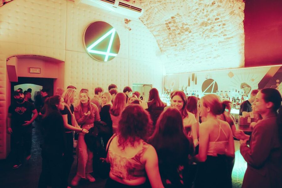 VIP Club Entry and Booth Booking - Practical tips so your night goes smoothly