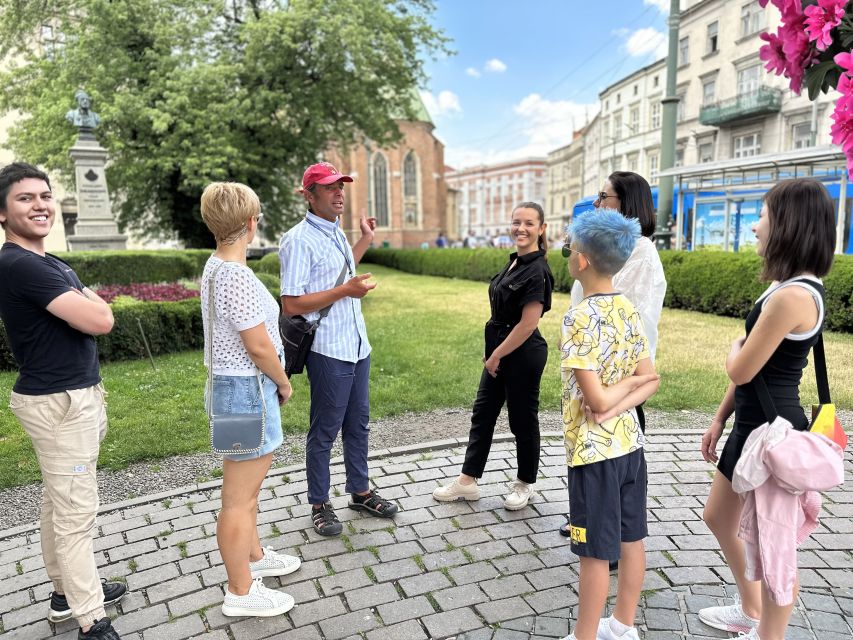 Walking Tour of Krakow: Old town - 2-Hours of Magic - What to bring (and what not to do) for a smooth walk