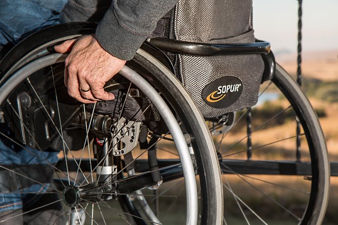 Wheelchair accessible PRIVATE transfer to Auschwitz - Birkenau - Who this private transfer suits best