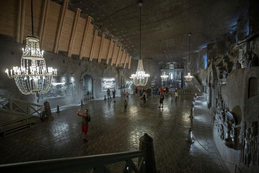Wieliczka Salt Mine Guided Tour with Skip the Line Tickets - Getting to the mine: bus time, pickup options, and timing reality