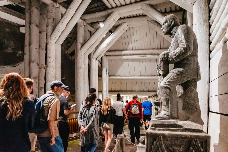Wieliczka Salt Mine Tour from Kraków – Skip the Line Entry - The guided pace: what the 2.5 hours feels like