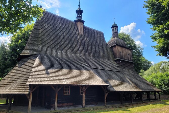 Wooden Churches Unesco List Private Tour from Krakow - Stop 4: St. Leonard’s Church in Lipnica Murowana (Build Time for the Entry)