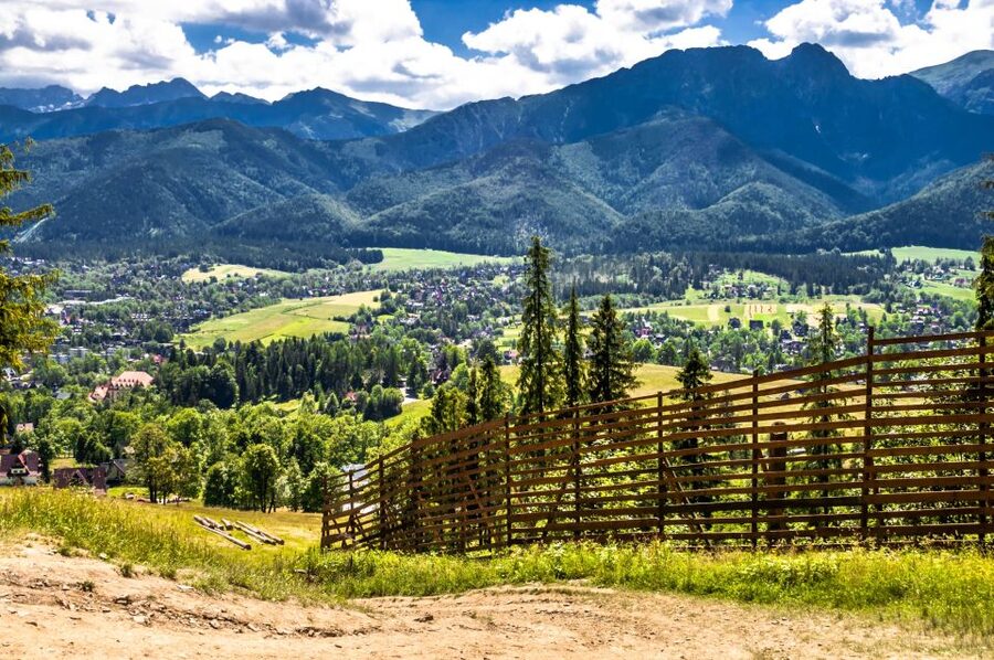 Zakopane and Tatra Mountains Day Tour from Krakow - Wooden Villa and Traditional Architecture Stops