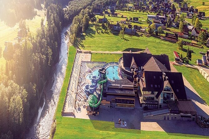 Zakopane and Thermal Pools Tour with Hotel Pickup - Chochołowskie Termy: the main relaxation block with pools and slides
