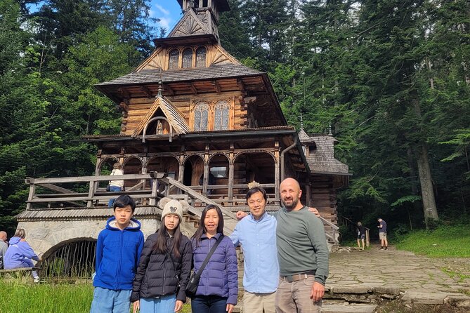Zakopane Private Tour From Krakow - Churches and Cemeteries: A Quiet Cultural Layer Next to the Busy Streets