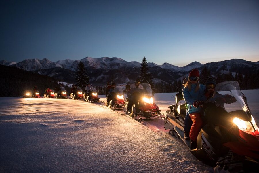 Zakopane: Snowmobiles Expedition and Optional Bonfire - Gear and comfort: helmet and winter protection clothes